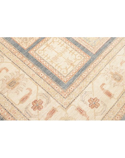 Tappeto Bakhteari Pakistan bianco azzurro 302x392