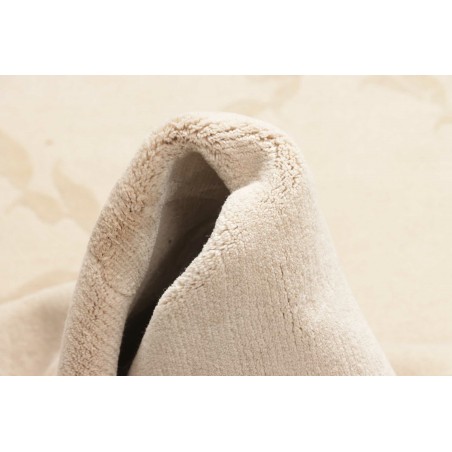 Tappeto bianco 251x305