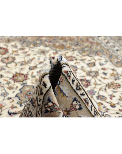 Tappeto Kashan Persia beige bianco 197x303