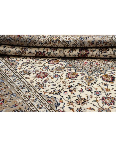 Tappeto Kashan Persia beige bianco 197x303