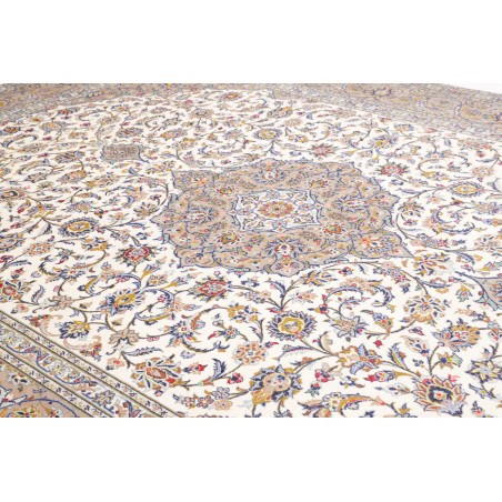 Tappeto Kashan Persia beige bianco 300x405