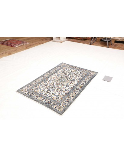 Tappeto Kashan Fine Persia bianco grigio 97x146