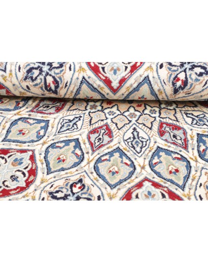 Tappeto Nain Kashmar Persia bianco marrone 128x130