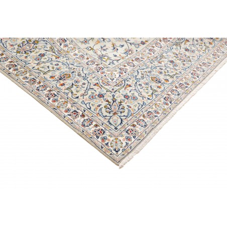 Tappeto Kashan Persia bianco grigio 310x442