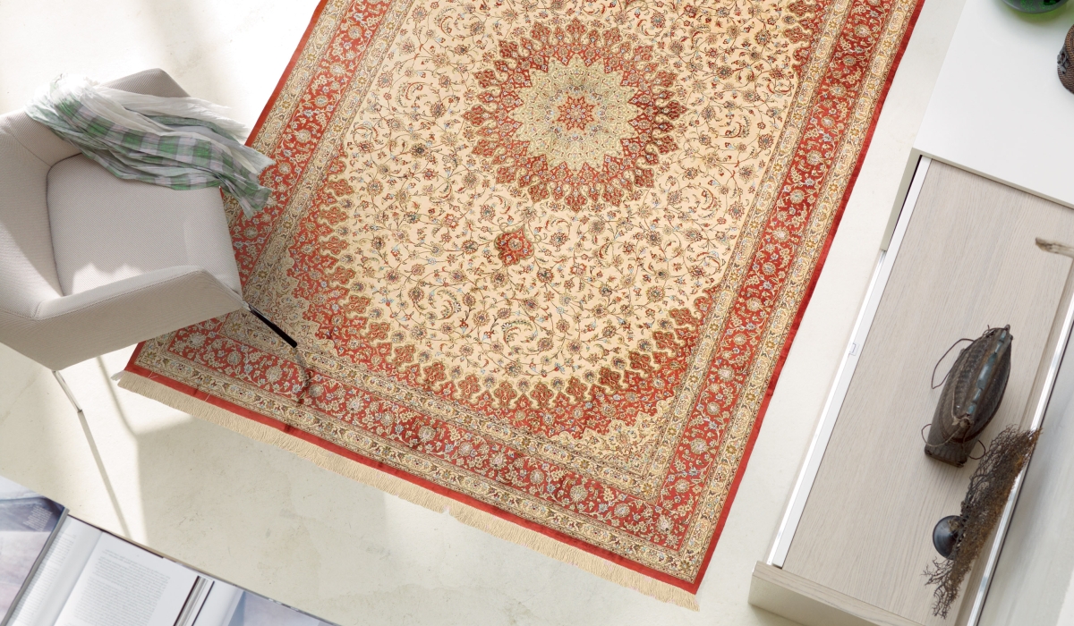clicca per vedere tappeti persiani